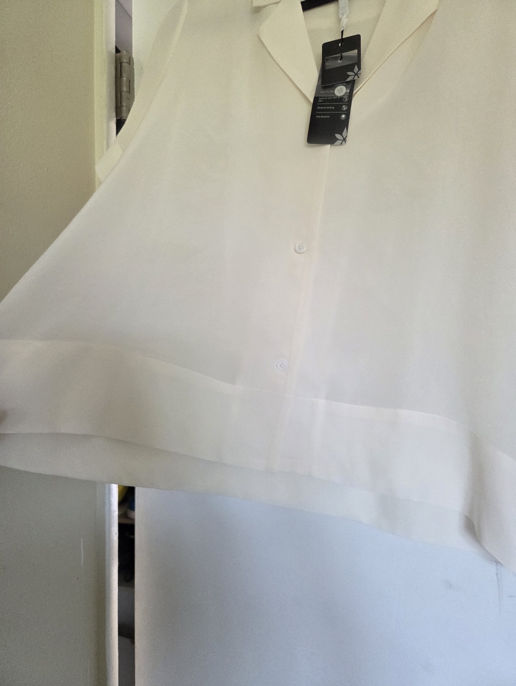 Lilysilk Casual Short Sleeves Loose Silk Shirt Top Blouse — image 7 of 8